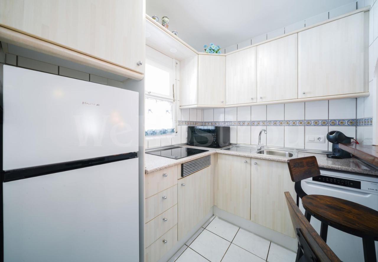 Villa Et Studio Avec Piscine - Wehostyou Empuriabrava Ngoại thất bức ảnh