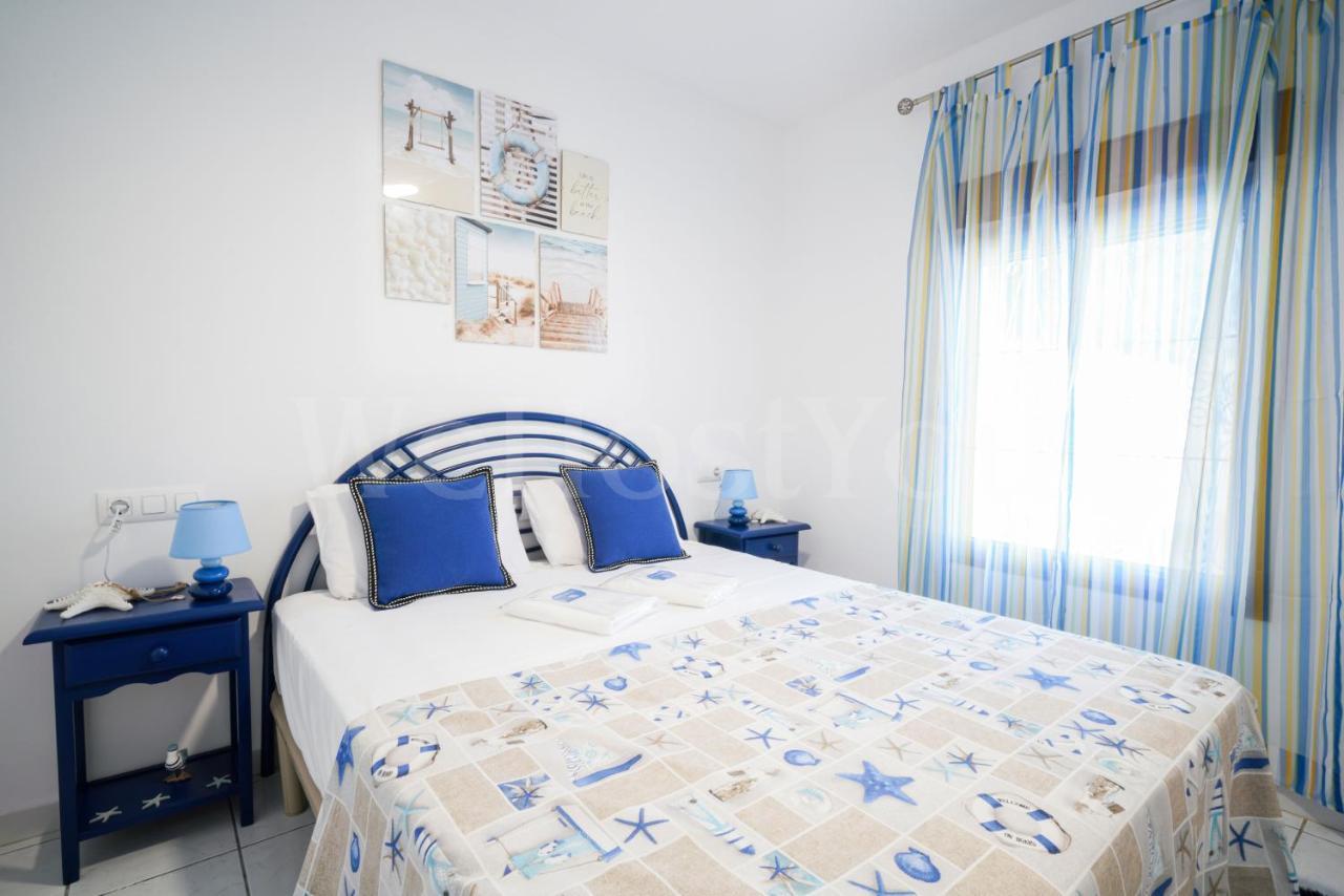 Villa Et Studio Avec Piscine - Wehostyou Empuriabrava Ngoại thất bức ảnh